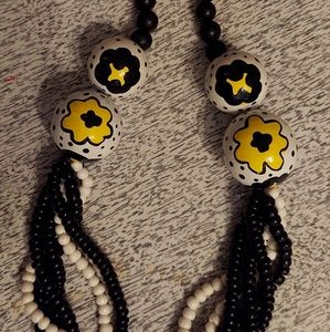 🌼Handpainted Wooden Necklace🌼